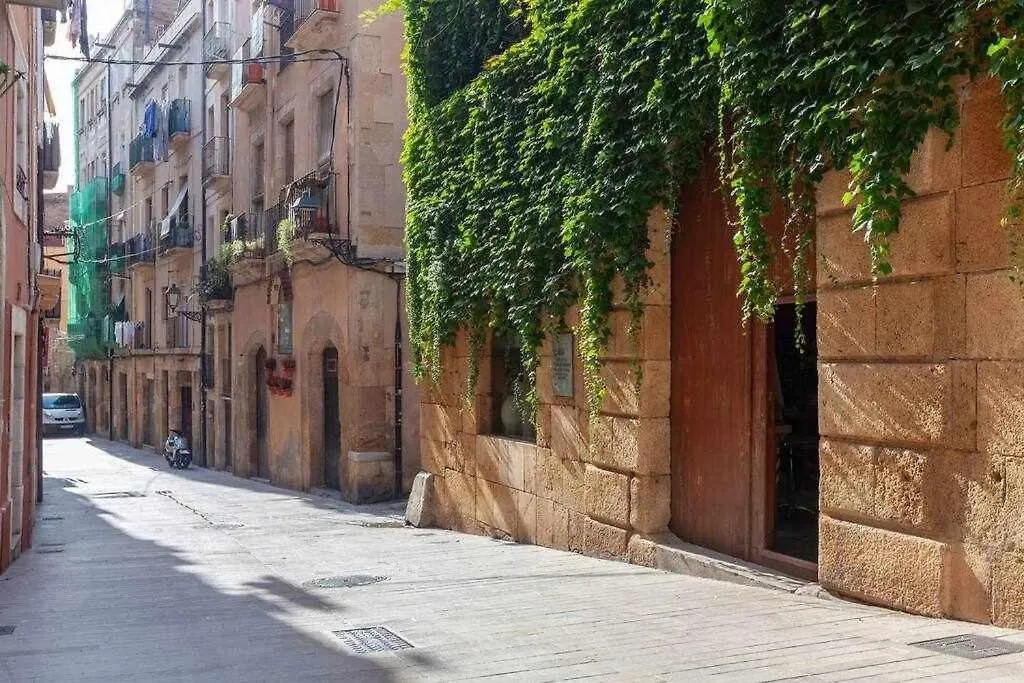 Apartment Apartament De La Susanna Old Town Mezzanine Tarragona Spain